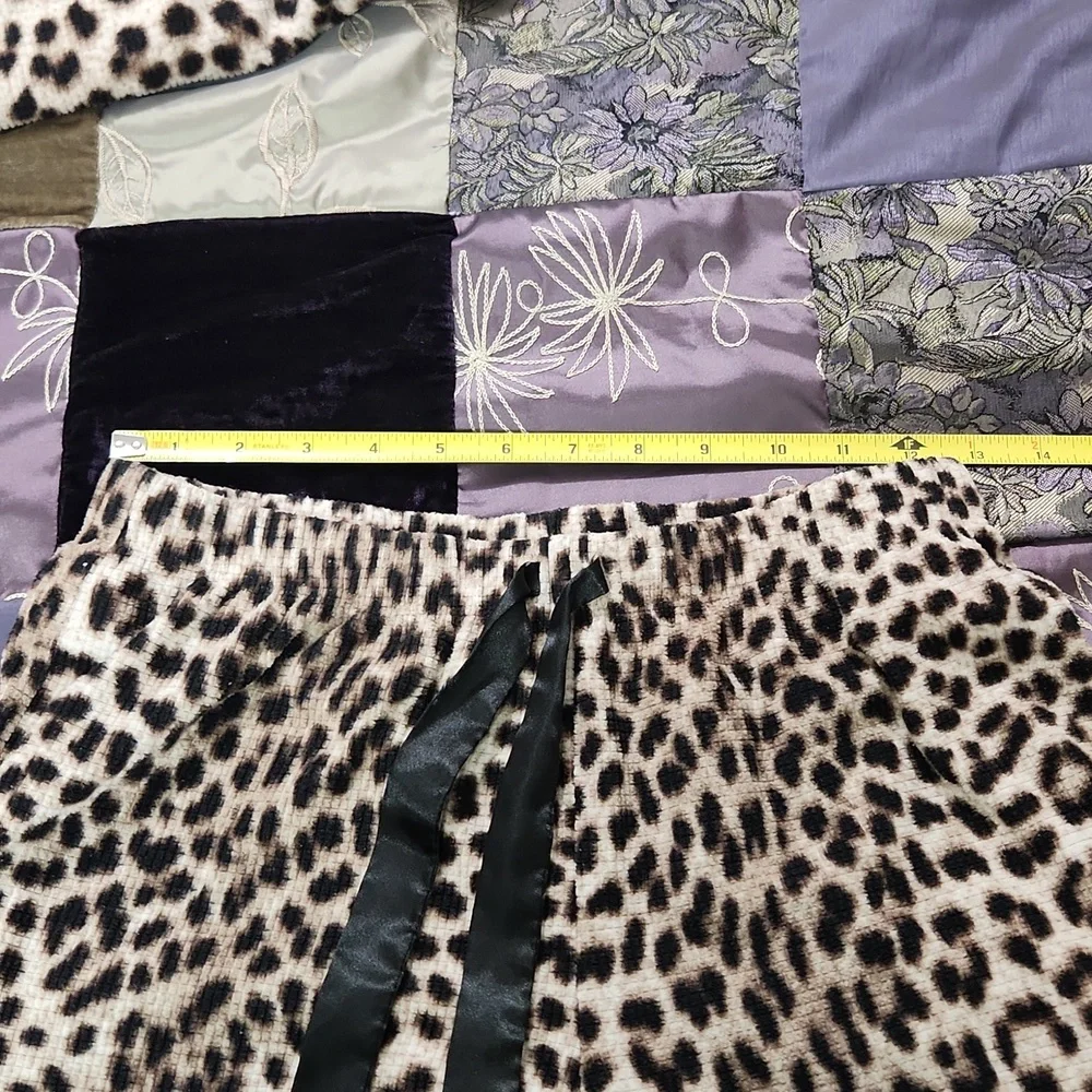 Betsey Johnson Pajama Set - Picture 10 of 11